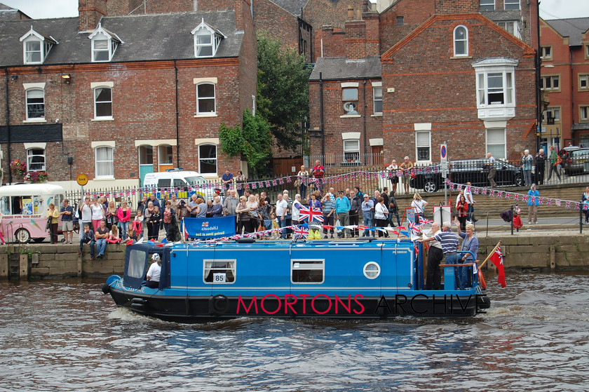 york 800 052 
 'Prime Thyme' in the York 800 celebrations