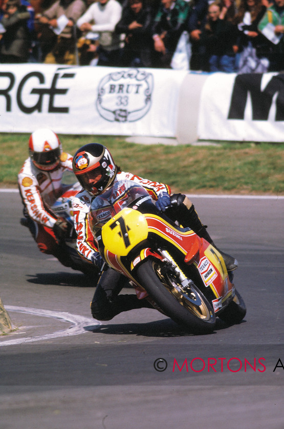 NNC 26-4-11 006 
 No. 7 Barry Sheene leads John Williams both are on 500cc Suzukis 
 Keywords: 1978, Mallory Park, Mortons Archive, Mortons Media Group, Nick Nicholls