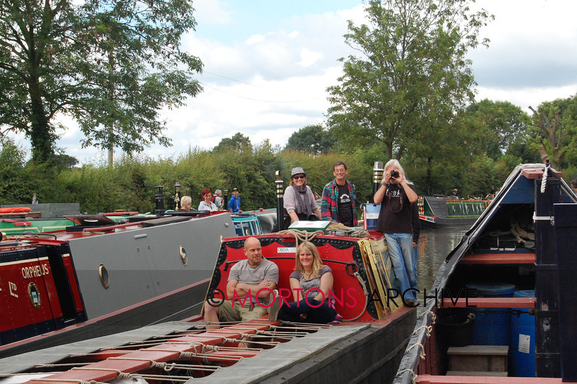 Braunston rally 2014 (99) 
 Please enjoy our album of photos from the Braunston Historic Narrowboat Rally and Canal Festival over the weekend of June 28-29, 2014. The annual event at Braunston Marina was preceded by a Centennial Tribute to the Fallen of Braunston in the First World War which took place at Braunston War Memorial and was led by the Rev Sarah Brown with readings by Timothy West and Prunella Scales. Visitors to the rally also included Canal & River Trust chairman Tony Hales on Saturday and chief executive Richard Parry on Sunday. 
 Keywords: 2014, Braunston Rally, June, Mortons Archive, Mortons Media Group Ltd, Towpath Talk