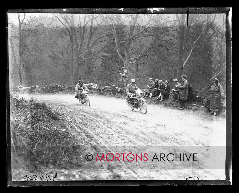 A4507 
 1925 ACU Stock Machine Trial. 
 Keywords: 1925, a.c.u, A4507, ACU Stock Machine Trial, glass plate, October 2009, stock machine trial, The Classic Motorcycle, trial