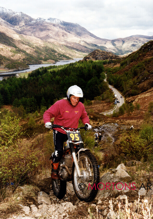 NNC-T-A-07 
 NNC T A07 - Scottish Pre 65 Trial 2002, Winner, Mick Andrews James on Caolasnacoan 
 Keywords: Mortons Archive, Mortons Media Group Ltd, Nick Nicholls, Trials