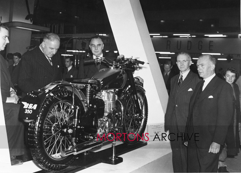 BSA-GOLD-STAR-POST-WAR-99 
 BSA GOLD STAR POST WAR, 1949, B32 GOLS STAR, R.J FEARON, T.P.WHITTINGTON, H.A.FAULKNER, A.E.PERRIGO, 1948 EARLS COURT SHOW 
 Keywords: BSA, Gold Star, Gold Star Post War, Mortons Archive, Mortons Media Group Ltd, Show