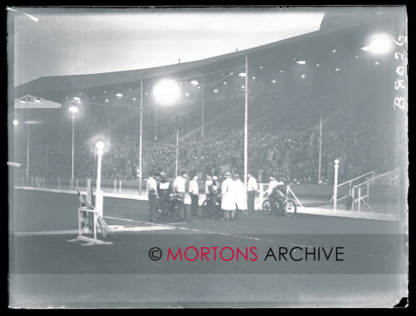 TCM FTP 14 
 Carshalton Motorcycle Club's Pillion Trial, May 1932. 
 Keywords: glass plate, Mortons Archive, Mortons Media Group Ltd, Straight from the plate