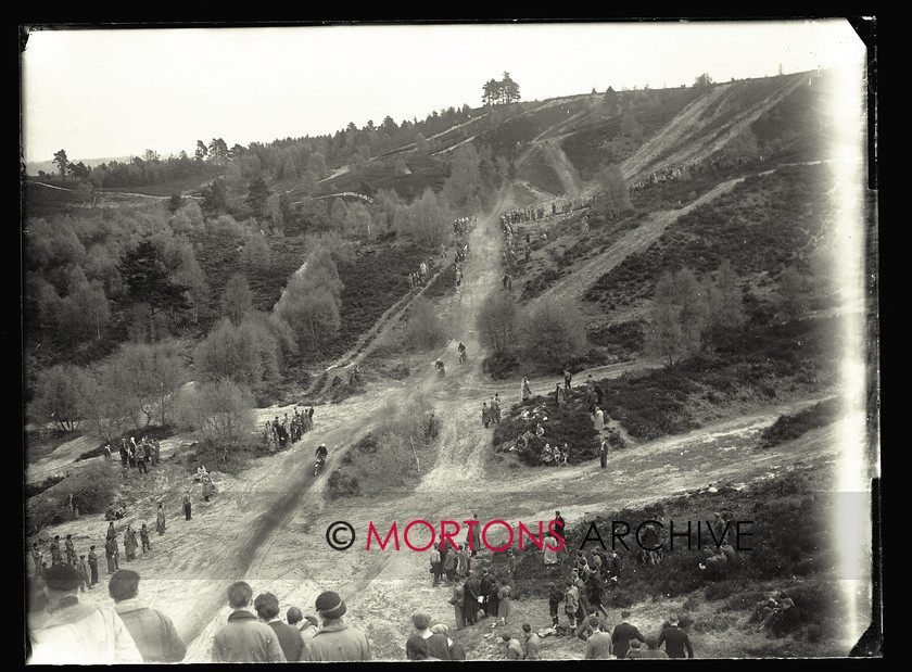 062 SFTP 04 
 Sunbeam point-to-point, April 1953 - The open nature of the course is perfectly illustrated in this picture. 
 Keywords: 2013, Glass plate, Mortons Archive, Mortons Media Group, October, Point to point, Straight from the plate, Sunbeam, The Classic MotorCycle