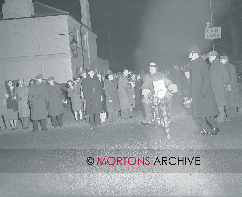 straight from plate 11 
 CH Rothwell prepares for the test ahead. Machine is a BSA. 
 Keywords: 1950 Exeter Trial, Action, Mortons Archive, Mortons Media Group, Straight from the plate, The Classic MotorCycle