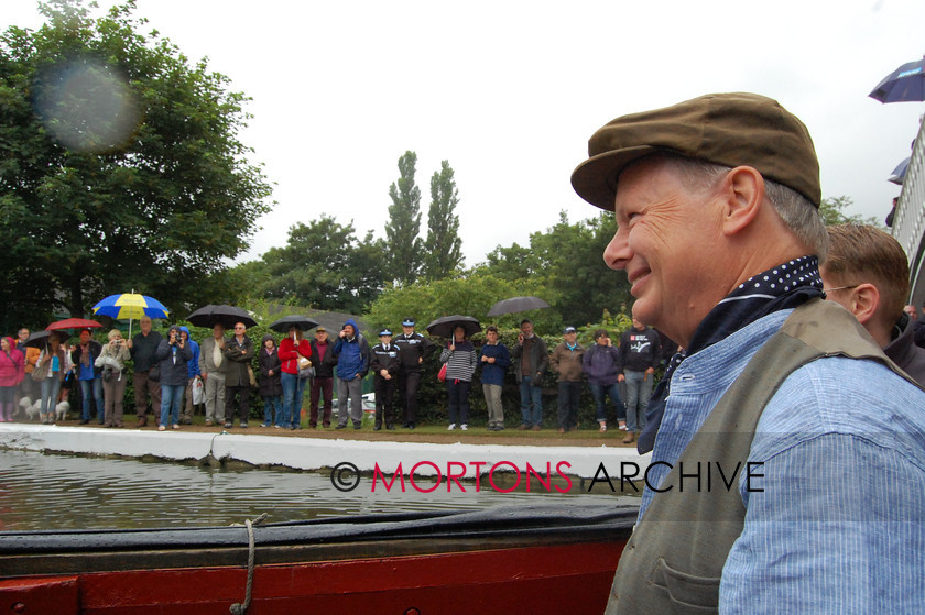 Braunston rally 2014 (45) 
 Please enjoy our album of photos from the Braunston Historic Narrowboat Rally and Canal Festival over the weekend of June 28-29, 2014. The annual event at Braunston Marina was preceded by a Centennial Tribute to the Fallen of Braunston in the First World War which took place at Braunston War Memorial and was led by the Rev Sarah Brown with readings by Timothy West and Prunella Scales. Visitors to the rally also included Canal & River Trust chairman Tony Hales on Saturday and chief executive Richard Parry on Sunday. 
 Keywords: 2014, Braunston Rally, June, Mortons Archive, Mortons Media Group Ltd, Towpath Talk