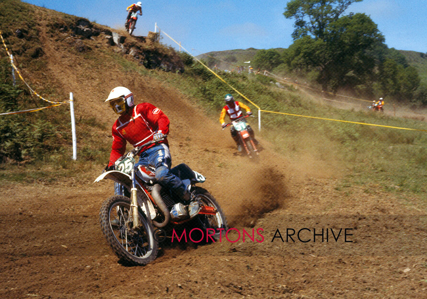 British Motocross 250 GP 18-06-1978 Groups 010 
 British Motocross 250 GP 18-06-1978 Groups 010 
 Keywords: 1978, June, Kilmartin, Mortons Archive, Mortons Media Group Ltd, Moto Cross, Motocross, Nick Nicholls