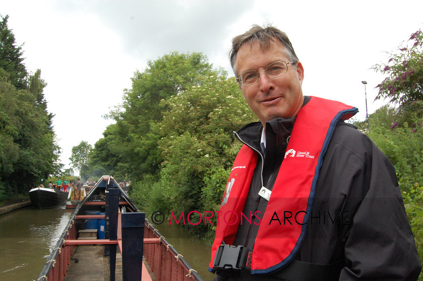 Braunston rally 2014 (95) 
 Please enjoy our album of photos from the Braunston Historic Narrowboat Rally and Canal Festival over the weekend of June 28-29, 2014. The annual event at Braunston Marina was preceded by a Centennial Tribute to the Fallen of Braunston in the First World War which took place at Braunston War Memorial and was led by the Rev Sarah Brown with readings by Timothy West and Prunella Scales. Visitors to the rally also included Canal & River Trust chairman Tony Hales on Saturday and chief executive Richard Parry on Sunday. 
 Keywords: 2014, Braunston Rally, June, Mortons Archive, Mortons Media Group Ltd, Towpath Talk