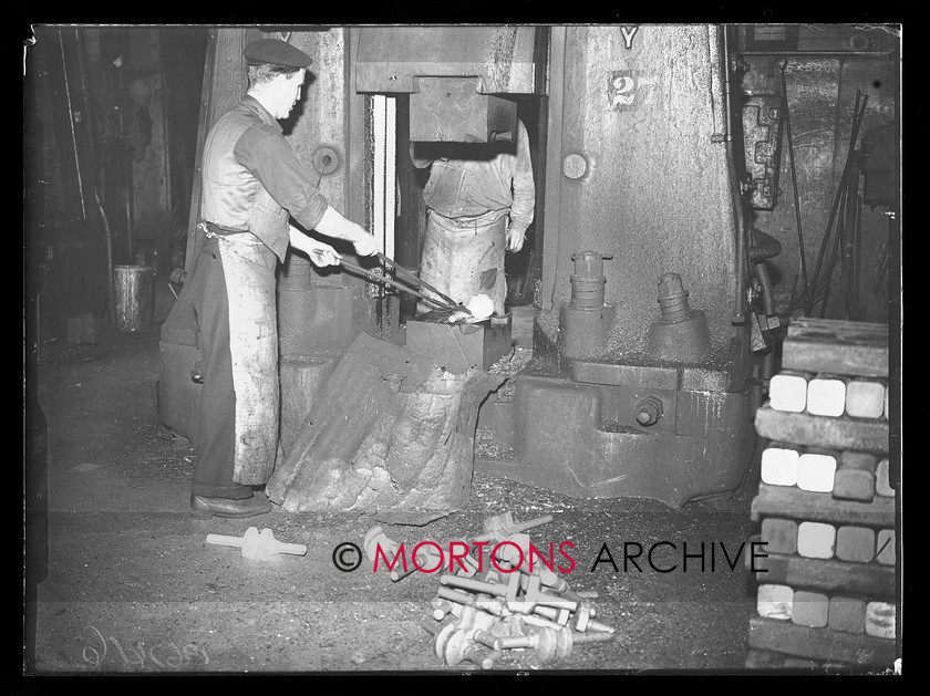 19674-06 
 Villiers engineering, Wolverhampton. Drop forging crankshafts. 
 Keywords: 1959, 19674-06, August 2009, drop forging crank shafts, engine, glass plate, Mortons Archive, Mortons Media, Mortons Media Group Ltd., production, scooter, scooter engine production, Straight from the plate, The Classic MotorCycle, villiers, villiers engineering, wolverhampton