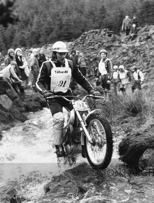 NNC-T-A-06 
 NNC T A06 - 5-2-1977, St Davis Trial, Mick Andrews, 360 Yamaha. 
 Keywords: Mortons Archive, Mortons Media Group Ltd, Nick Nicholls, Trials