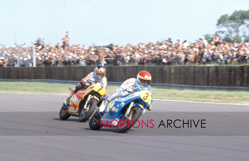 NNC 10 11 11 027 
 NNC 10 11 11 027 - No. 3 Wil Hartog, No. 7 Barry Sheene both are riding Suzuki 
 Keywords: 1979, 500cc Solo race, British Grand Prix, Mortons Archive, Mortons Media Group, Nick Nicholls, Silverstone