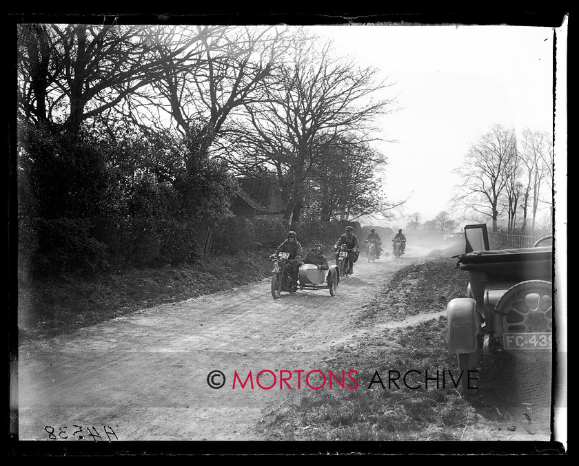 A4538 
 1925 ACU Stock Machine Trial. 
 Keywords: 1925, a.c.u, A4538, ACU Stock Machine Trial, glass plate, October 2009, stock machine trial, The Classic Motorcycle, trial