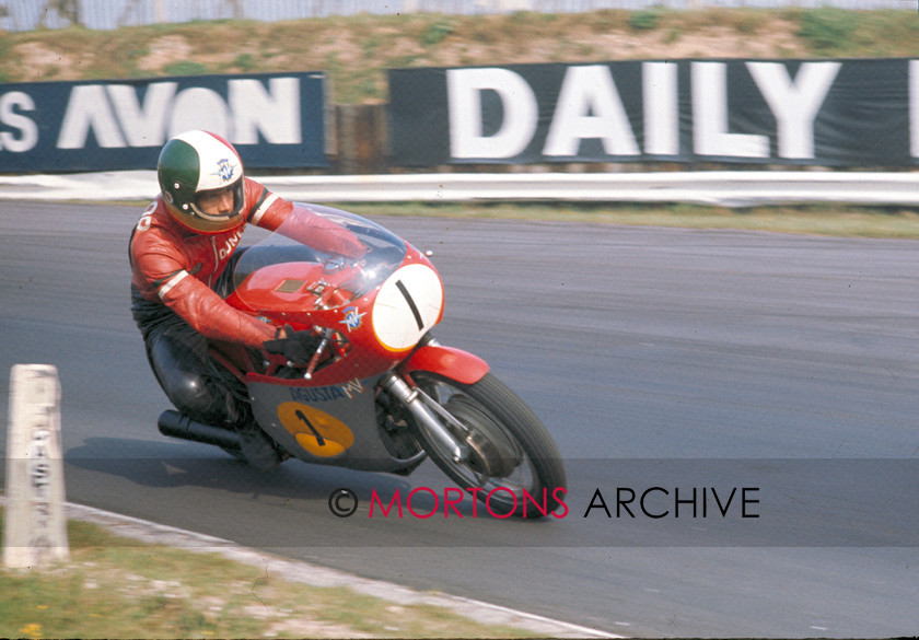 1970-Giacomo-Agostini-500-MV-001 
 1970 Giacomo Agostini 500 MV 001 
 Keywords: Action, Giacomo Agostini, Mortons Archive, Mortons Media Group Ltd, MV, Nick Nicholls, Road racing