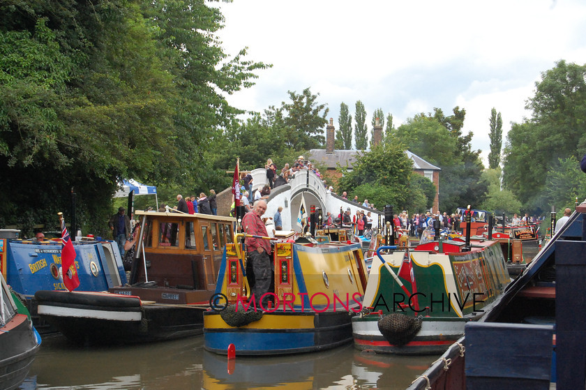 Braunston rally 2014 (123) 
 Please enjoy our album of photos from the Braunston Historic Narrowboat Rally and Canal Festival over the weekend of June 28-29, 2014. The annual event at Braunston Marina was preceded by a Centennial Tribute to the Fallen of Braunston in the First World War which took place at Braunston War Memorial and was led by the Rev Sarah Brown with readings by Timothy West and Prunella Scales. Visitors to the rally also included Canal & River Trust chairman Tony Hales on Saturday and chief executive Richard Parry on Sunday. 
 Keywords: 2014, Braunston Rally, June, Mortons Archive, Mortons Media Group Ltd, Towpath Talk