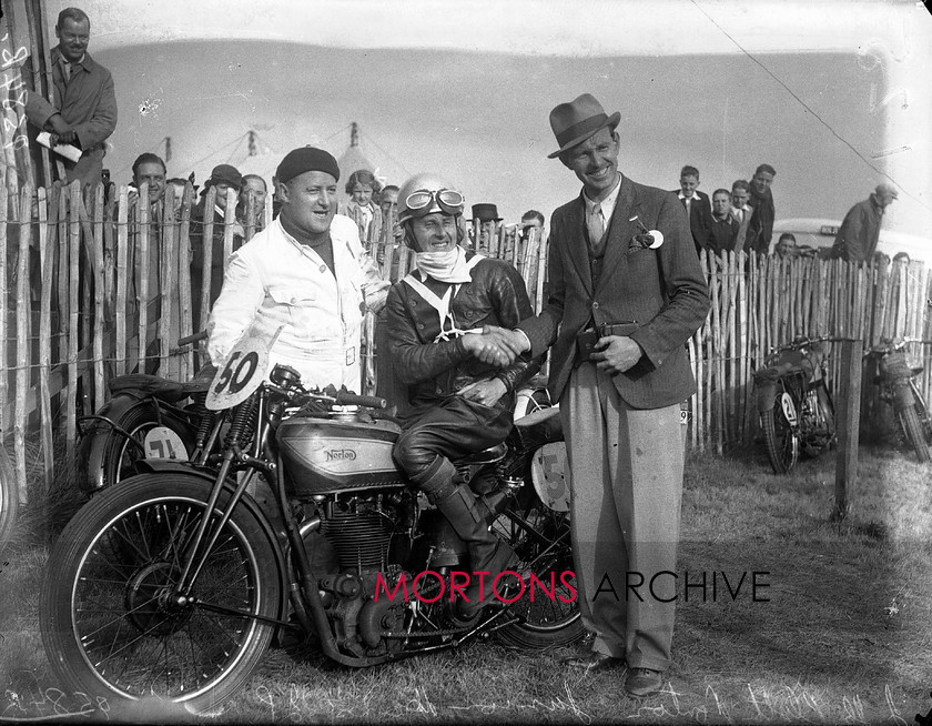 9384-13 
 1936 Junior and Lightweight Manx Grands Prix 
 Keywords: 1936, 9384-13, blyth, glass plate, isle of mann, January 2010, manx, manx junior grand prix, Mortons Archive, Mortons Media, Mortons Media Group Ltd., norton, The Classic MotorCycle, tt