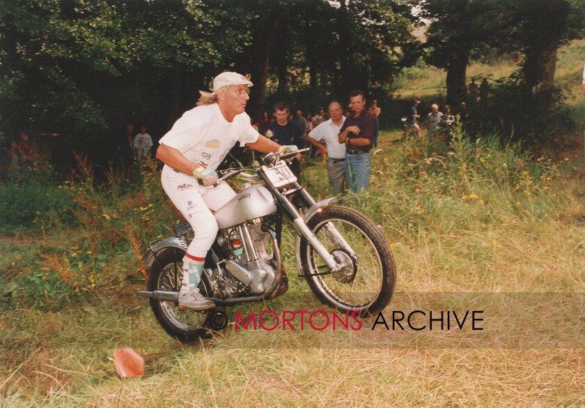 NNC-T-A00067 
 NNC T A 067 - Farleigh Castle July 1994, Mick Andrews on a 1950 500cc Norton 
 Keywords: Mortons Archive, Mortons Media Group Ltd, Nick Nicholls, Trials